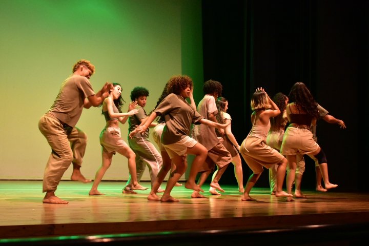 Maio no Teatro Dragão do Mar reúne programação diversa de teatro, dança e circo para todas as idades