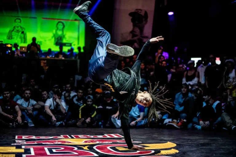Cearense compete em campeonato nacional de breaking neste sábado (19)