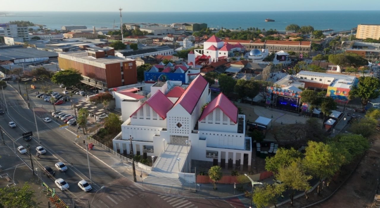 8182a56fb8e636f2be8a3a815b9ade69