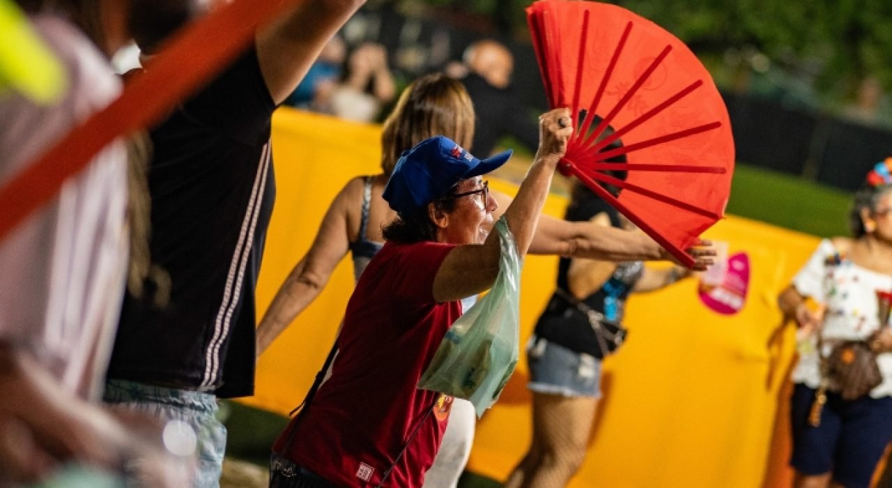 9da2bf3279e82c3b26c2b3a71dbaf90e