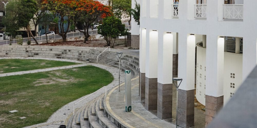 Artur Bluz-40_Easy-Resize.com